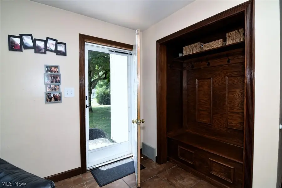 2275 Gary Drive, Twinsburg, OH 44087 - #3