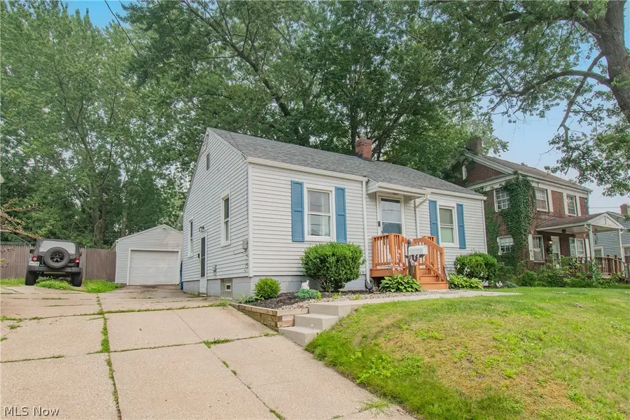 349 Morningview Avenue, Akron, OH 44305 - #3