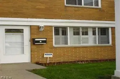 4510 Granada Boulevard #7, Warrensville Heights, OH 44128