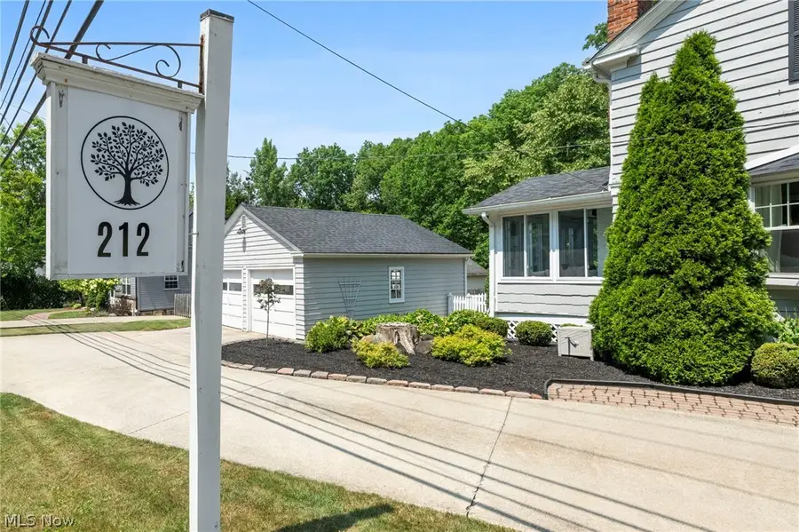 212 Chagrin Boulevard, Chagrin Falls, OH 44022 - #3