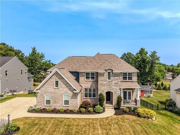 12560 Treeline Trail, North Royalton, OH 44133