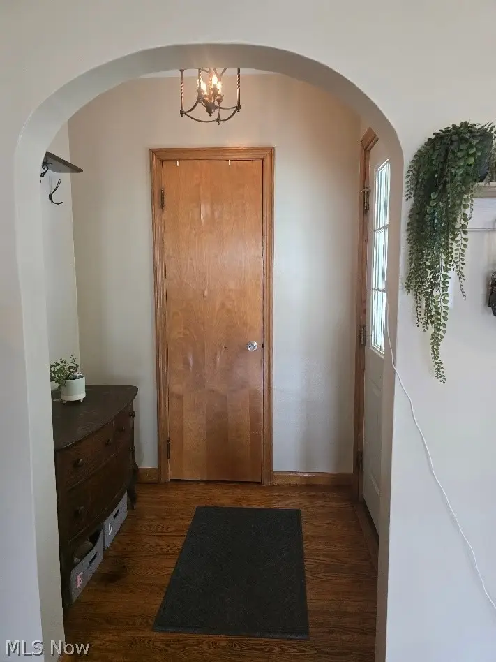 208 E Union Avenue, West Lafayette, OH 43845 - #3