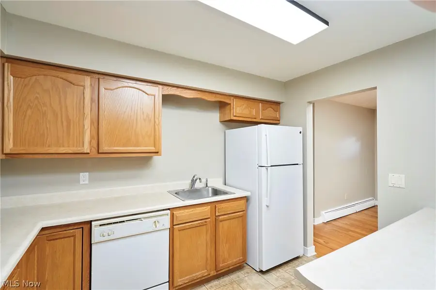 2 Meadowlawn Drive #4, Mentor, OH 44060 - #3