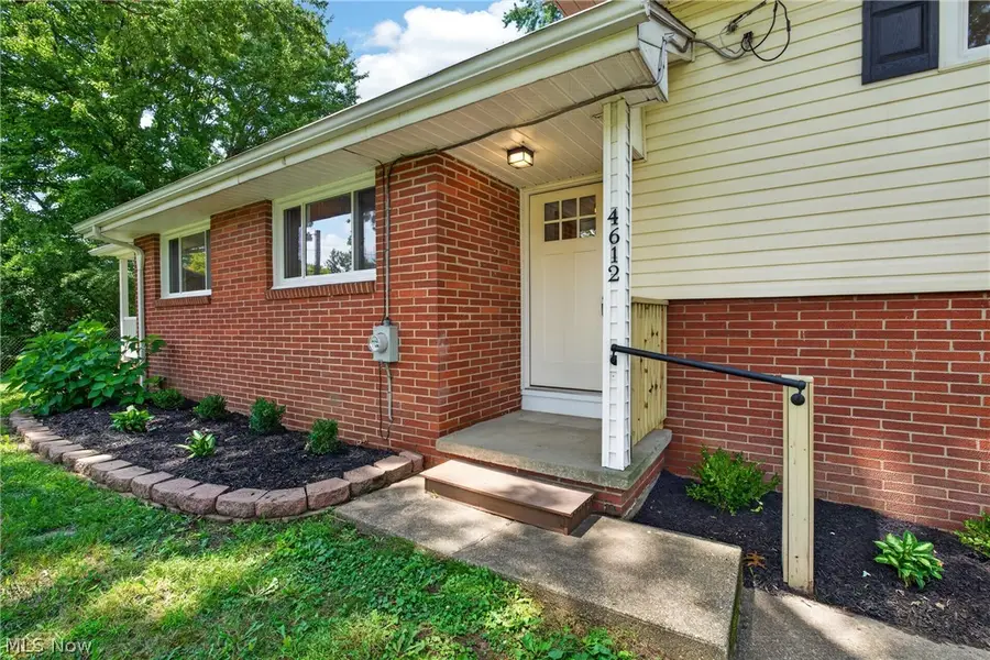 4612 Provens Drive, Akron, OH 44319 - #2