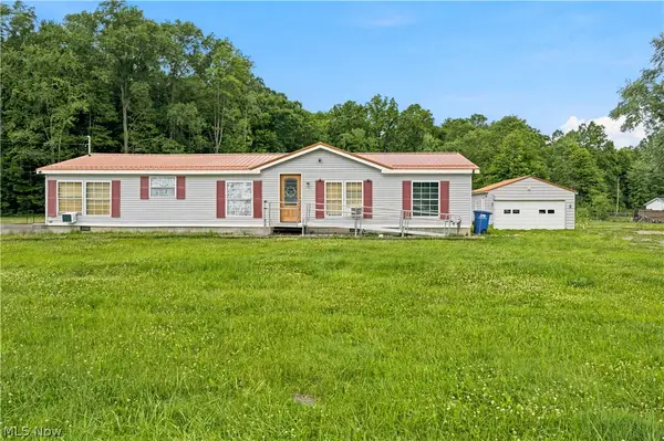 17366 Wick Avenue, Lake Milton, OH 44429