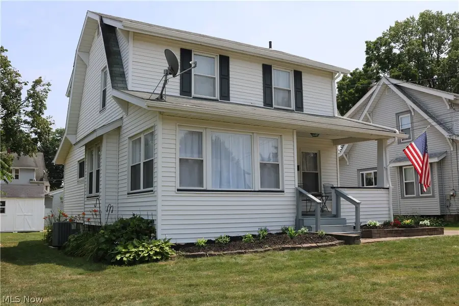 2475 8th Street, Cuyahoga Falls, OH 44221 - #3