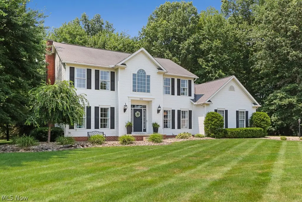 2915 Ashwood Drive, Alliance, OH 44601 - #1