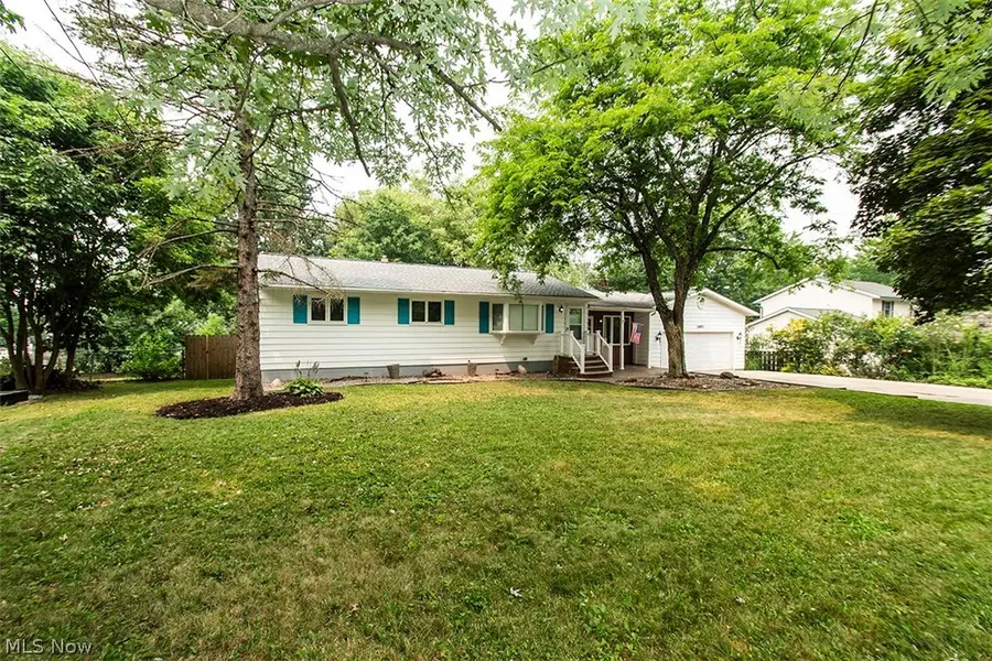 1490 Garfield Avenue, Brunswick, OH 44212 - #3