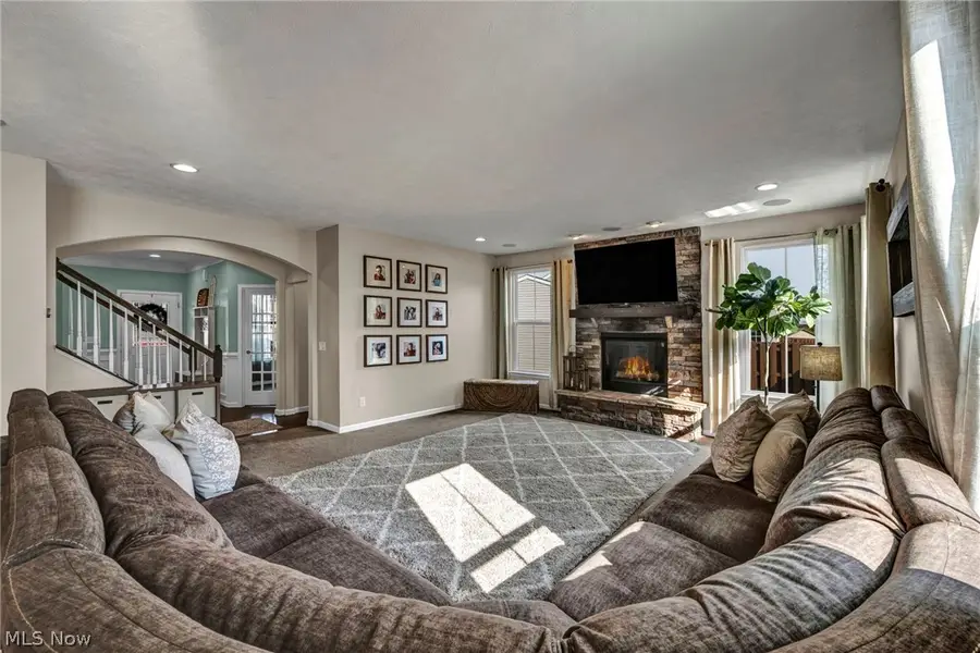 8852 Hazelwood Run, North Ridgeville, OH 44039 - #3