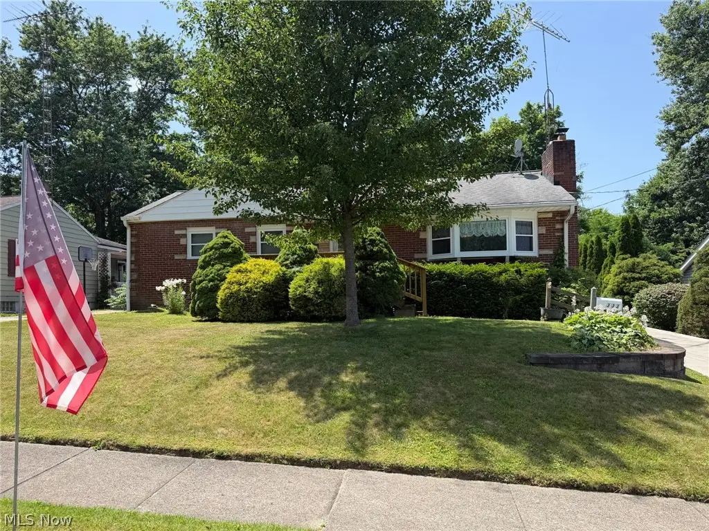 333 Bonnieview Avenue, Alliance, OH 44601 - #1