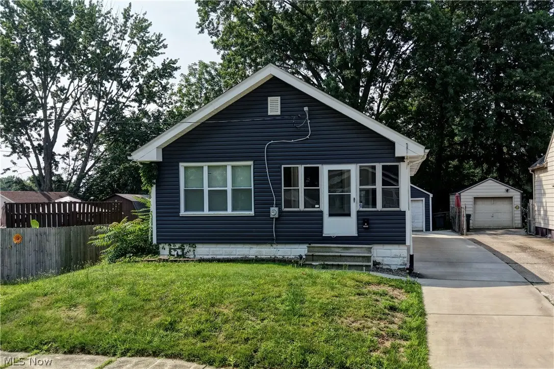 1870 Shaw Avenue, Akron, OH 44305 - #1