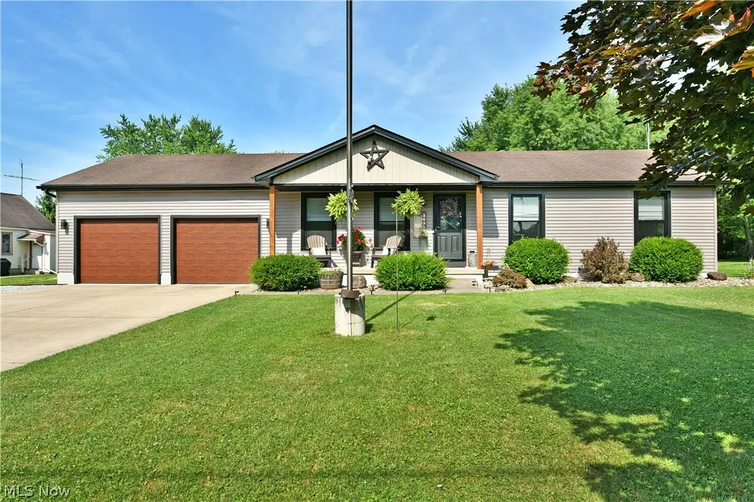 4895 Woodrow Nw Avenue, Warren, OH 44483 - #1