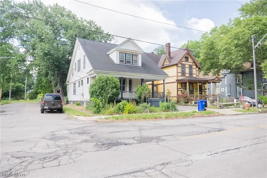 6004 Lexington Avenue, Cleveland, OH 44103 - #3