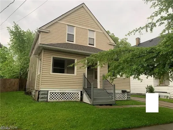 3247 W 56th Street, Cleveland, OH 44102