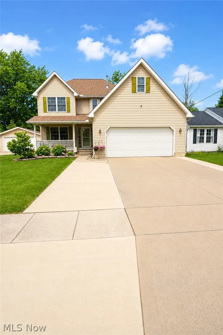 5856 Ridgeview Boulevard, North Ridgeville, OH 44039 - #2