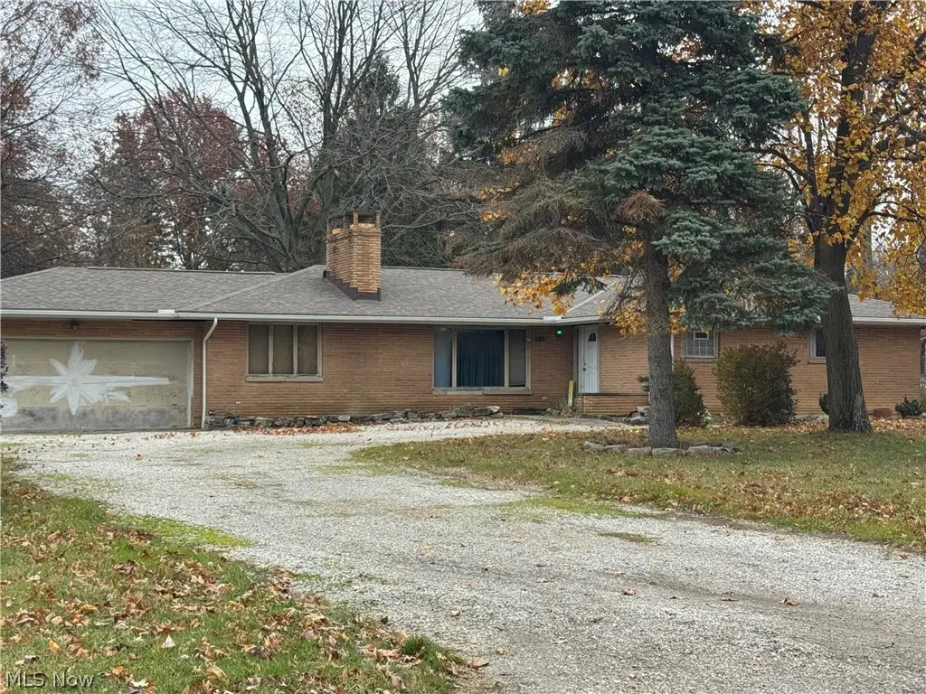 155 Richmond Road, Richmond Heights, OH 44143 - #1