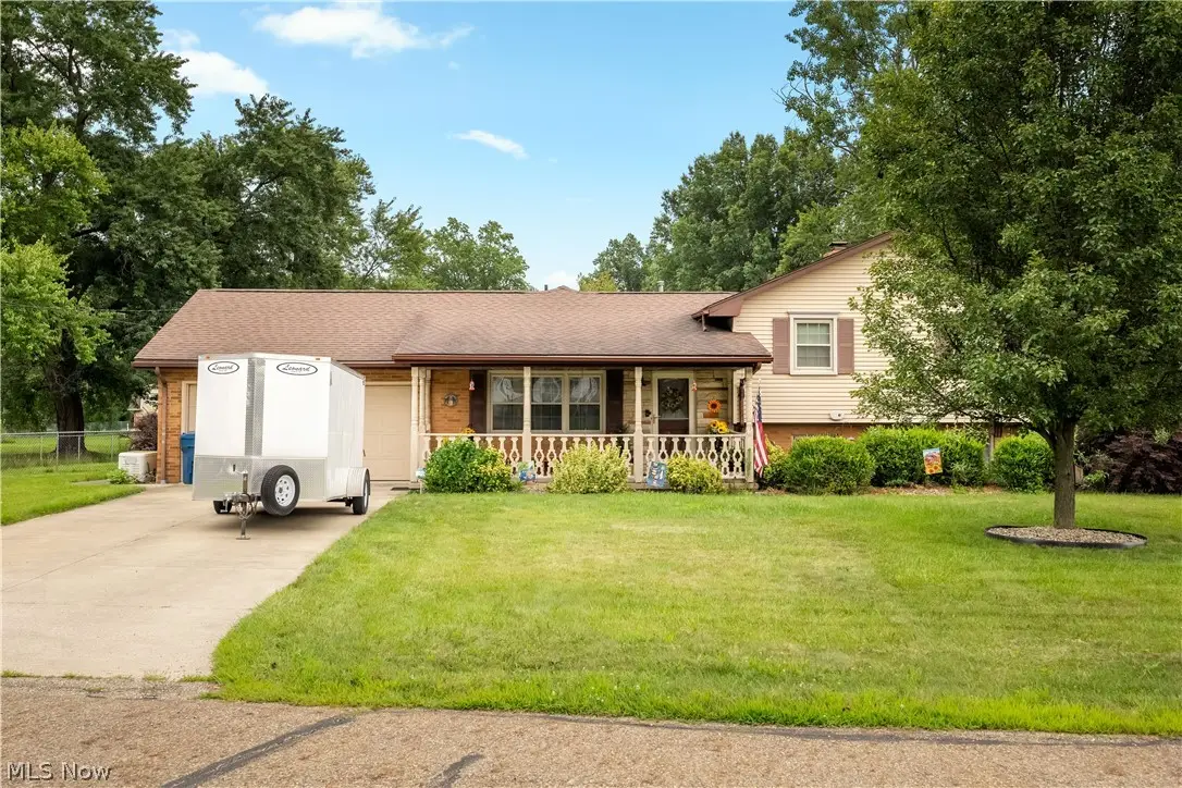 759 Betz Avenue, Alliance, OH 44601 - #1