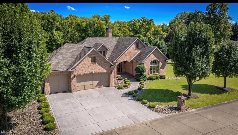 70 Falling Waters Drive, Vienna, WV 26105 - #2