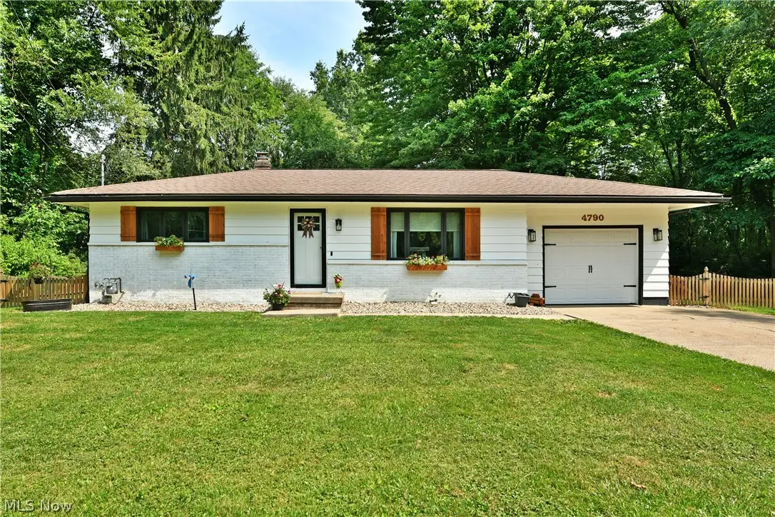 4790 Scott Street, Newton Falls, OH 44444 - #1
