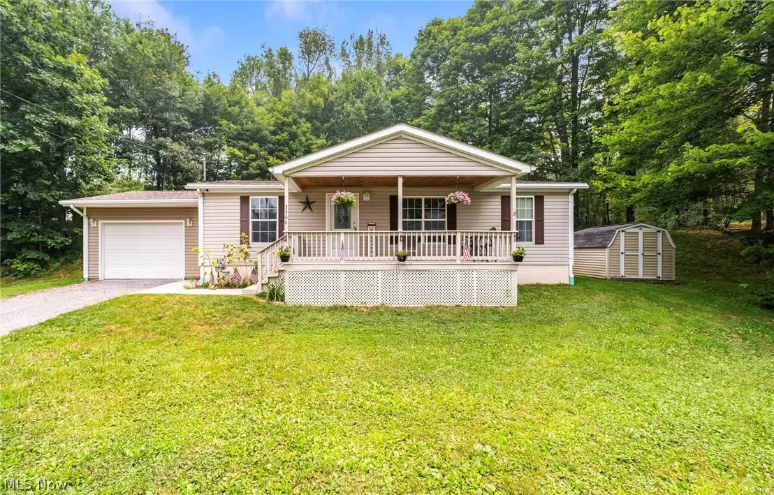 3306 Sycamore Drive, New Waterford, OH 44445 - #1