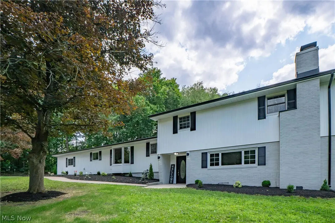 510 Lourdes Drive, Cuyahoga Falls, OH 44223 - #1
