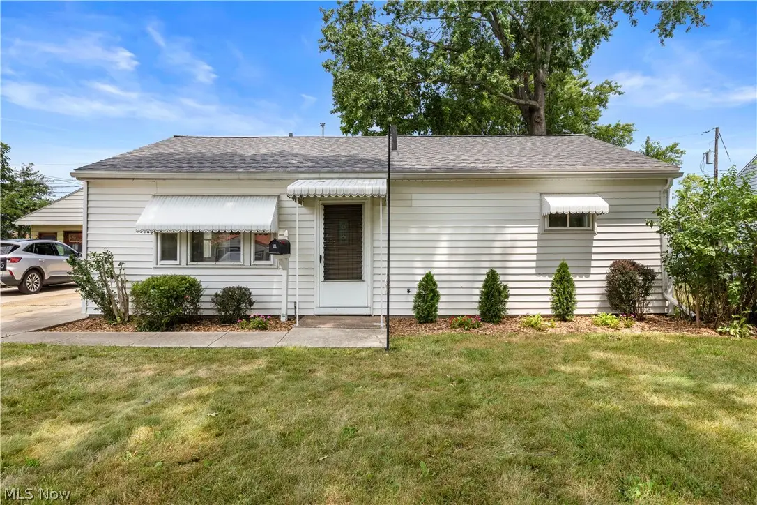2905 Riverview Lane, Lorain, OH 44055 - #1