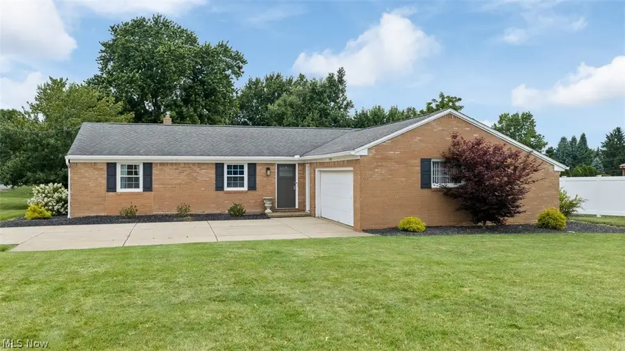 6335 Middlebranch Ne Avenue, Canton, OH 44721 - #2