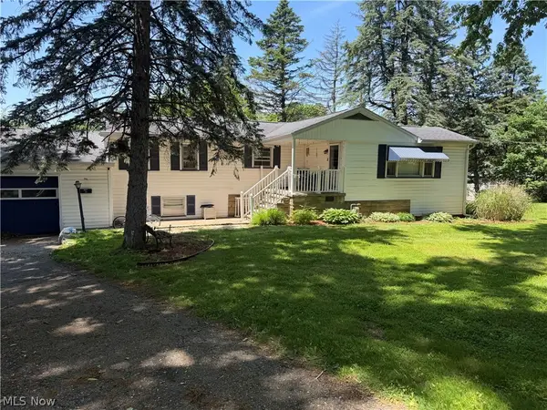 327 Cayuga Nw Avenue, Canton, OH 44708