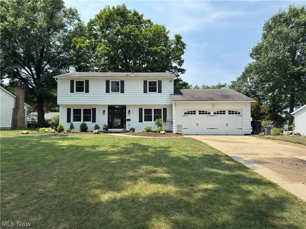222 High Point Drive, Wadsworth, OH 44281