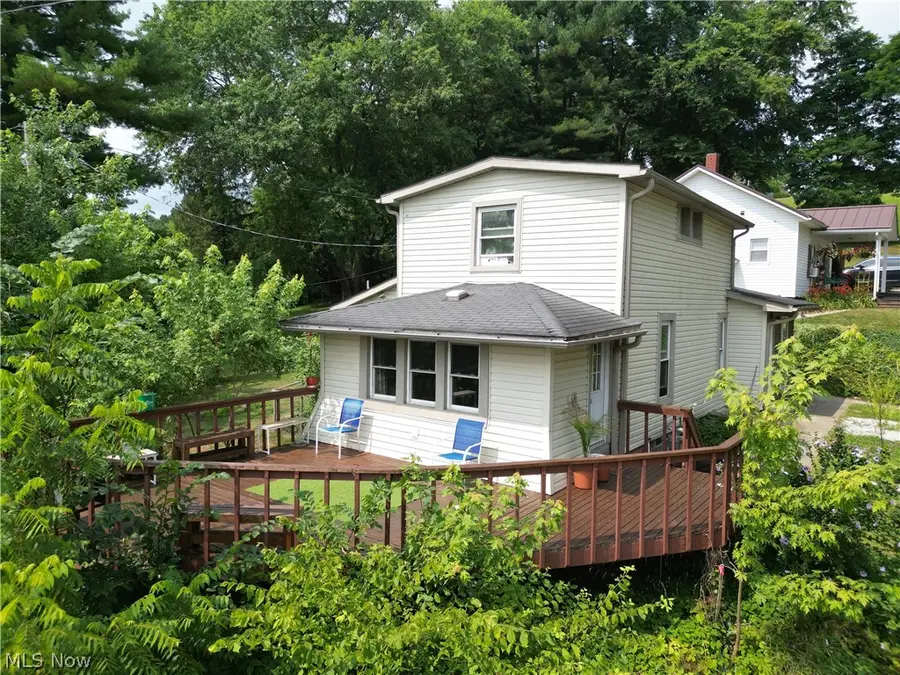 713 Grace Avenue, Coshocton, OH 43812 - #2