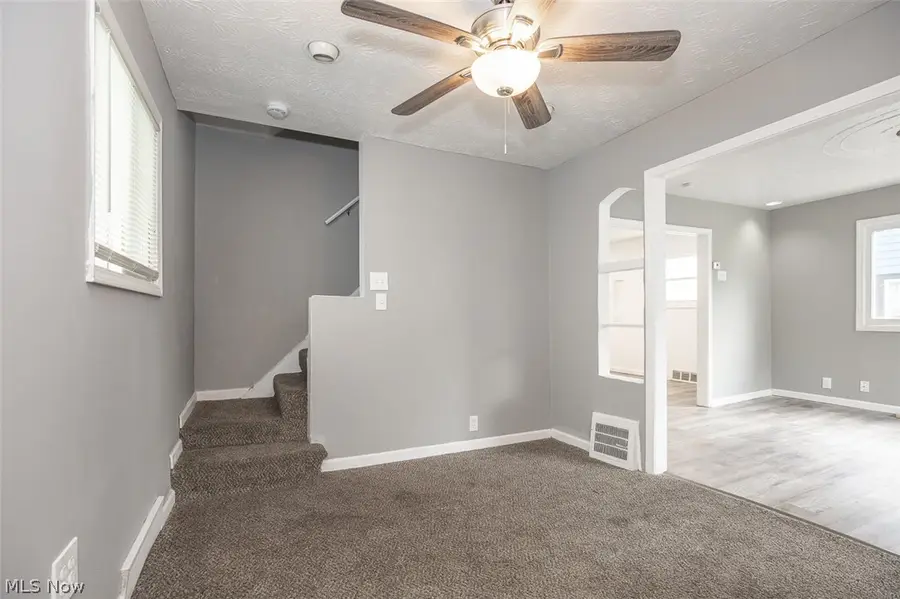 13814 Durkee Avenue, Cleveland, OH 44105 - #3