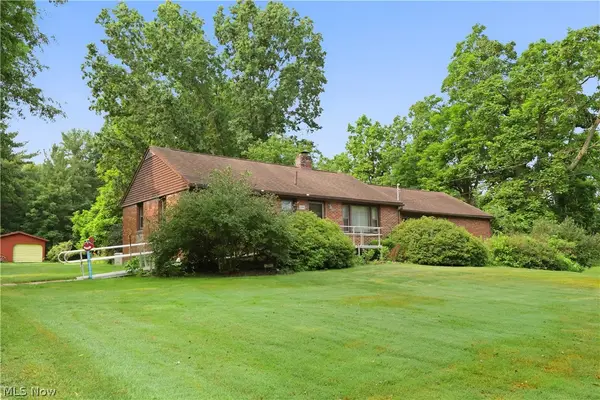 12890 Edison Ne Street, Alliance, OH 44601