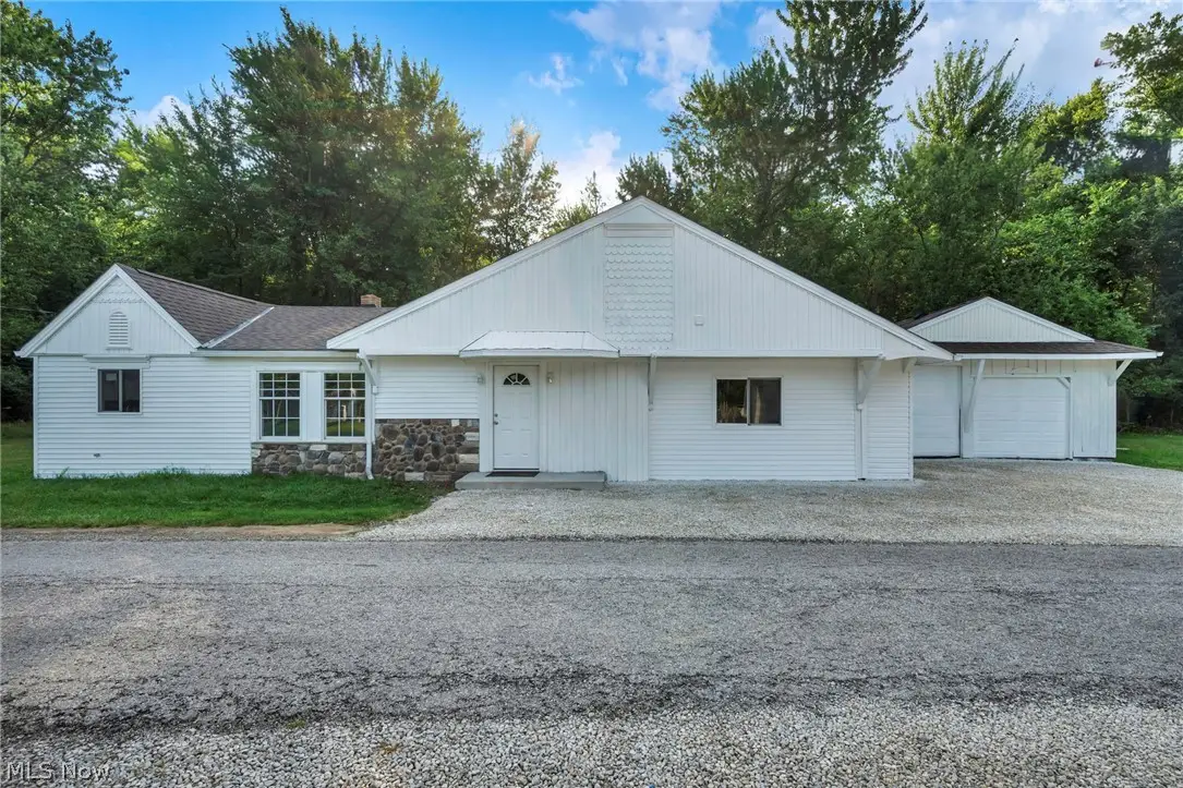 7655 Walnut Drive, Chippewa Lake, OH 44215 - #1