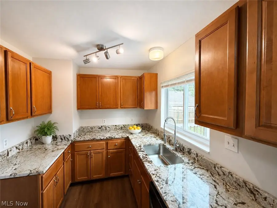 1106 Reed Avenue, Akron, OH 44306 - #2