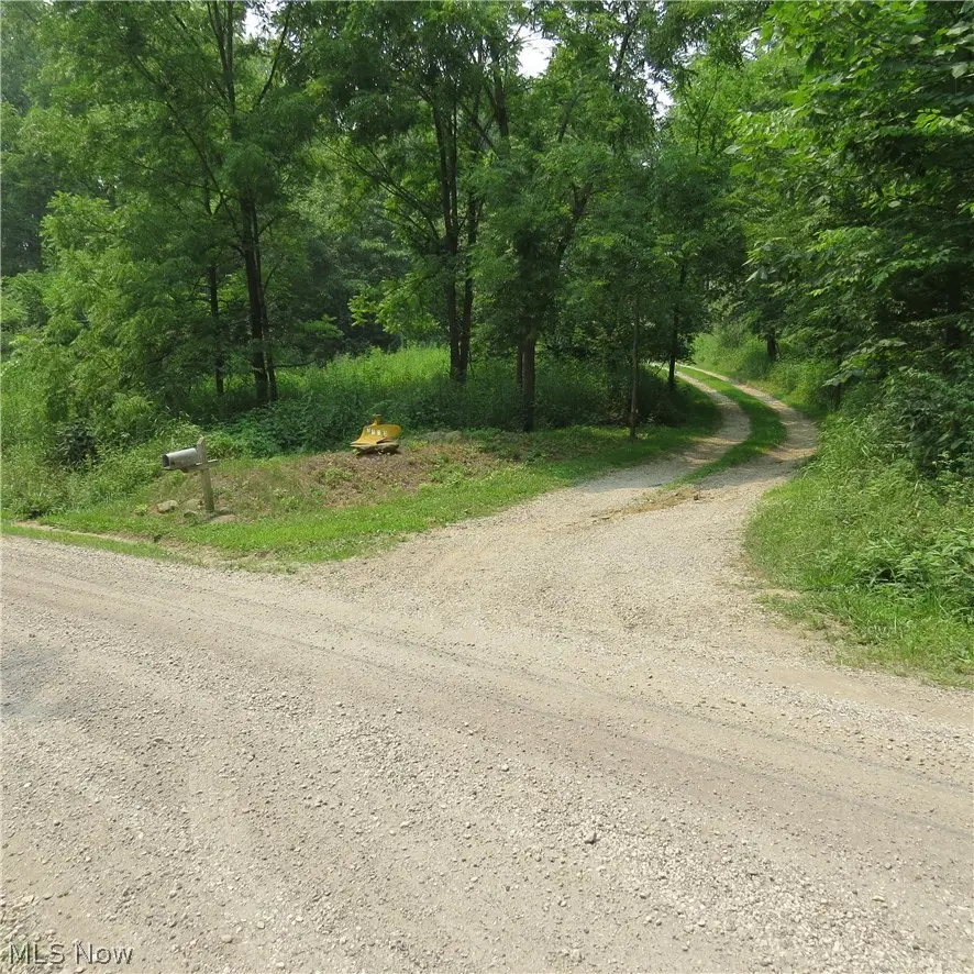 7113 Dial Sw Road, Carrollton, OH 44615 - #3