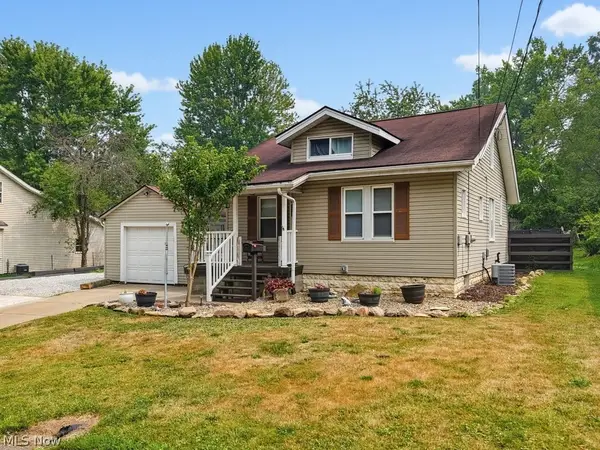 1520 22nd Ne Street, Canton, OH 44714