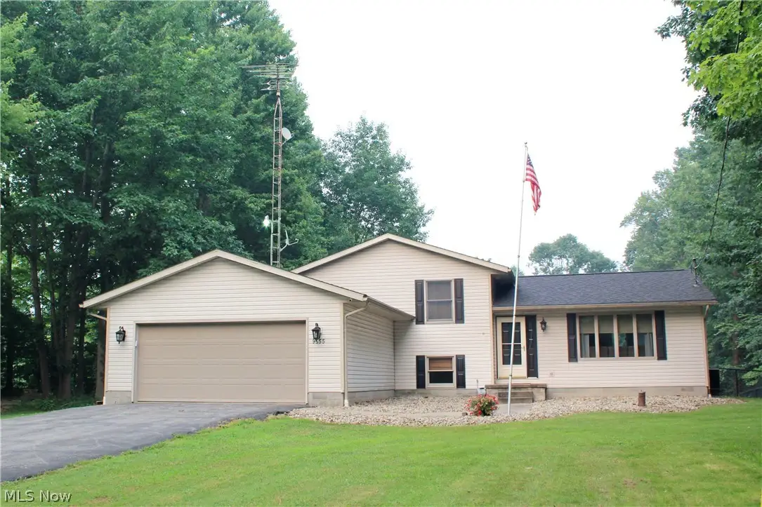 9555 S Salem Warren Road, Salem, OH 44460 - #1