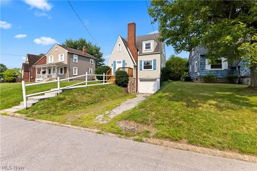 3821 Lindberg Way, Weirton, WV 26062 - #2