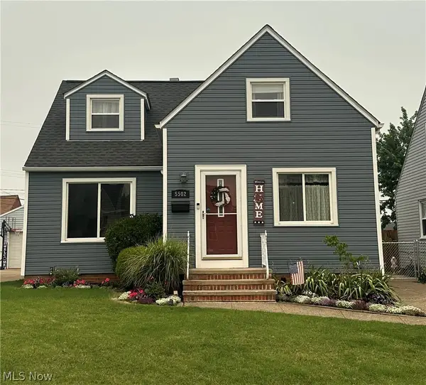 5502 Renwood Drive, Parma, OH 44129