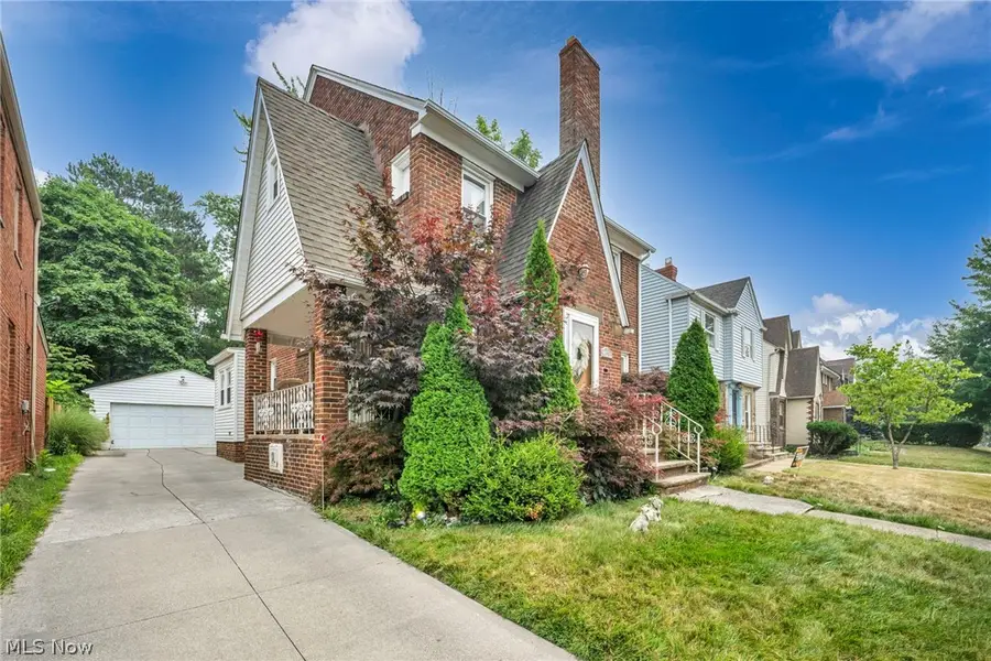 1909 Powell Avenue, Cleveland Heights, OH 44118 - #3