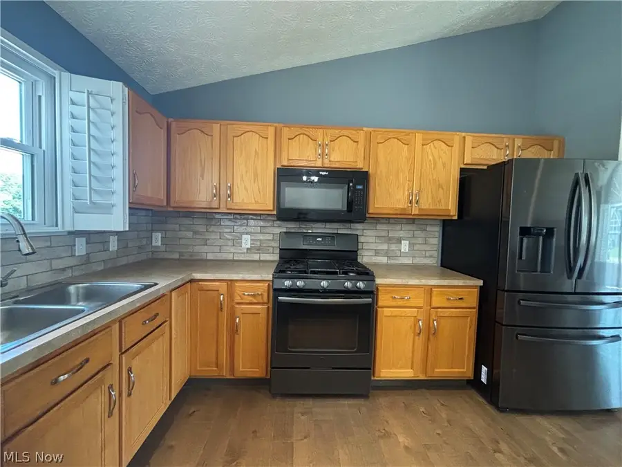 5788 W Breezeway Drive, North Ridgeville, OH 44039 - #2