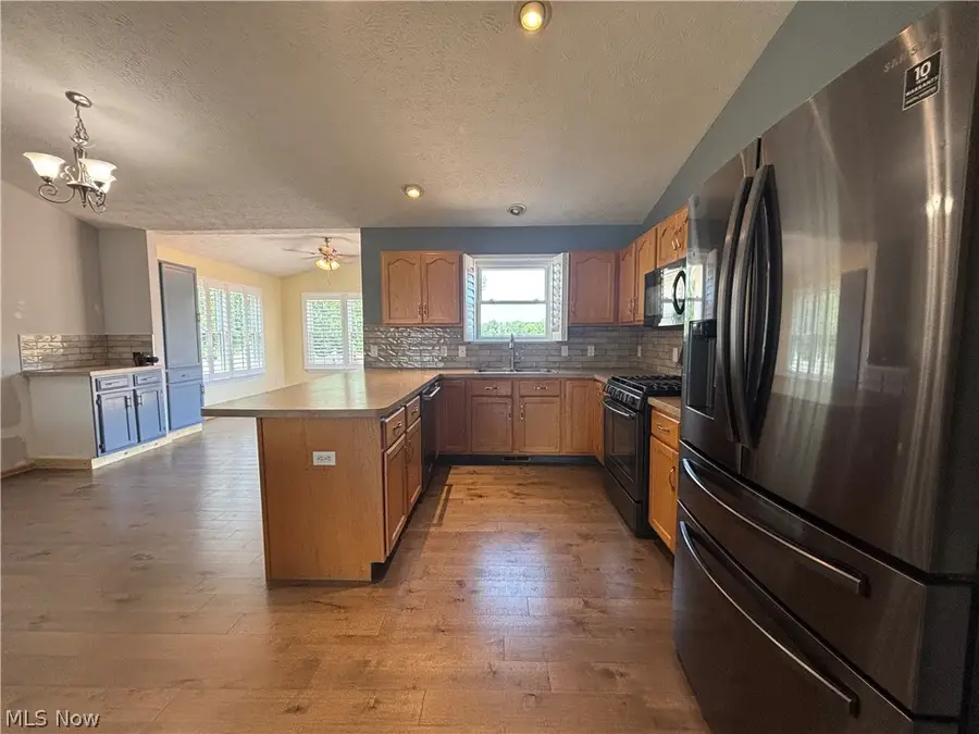 5788 W Breezeway Drive, North Ridgeville, OH 44039 - #3