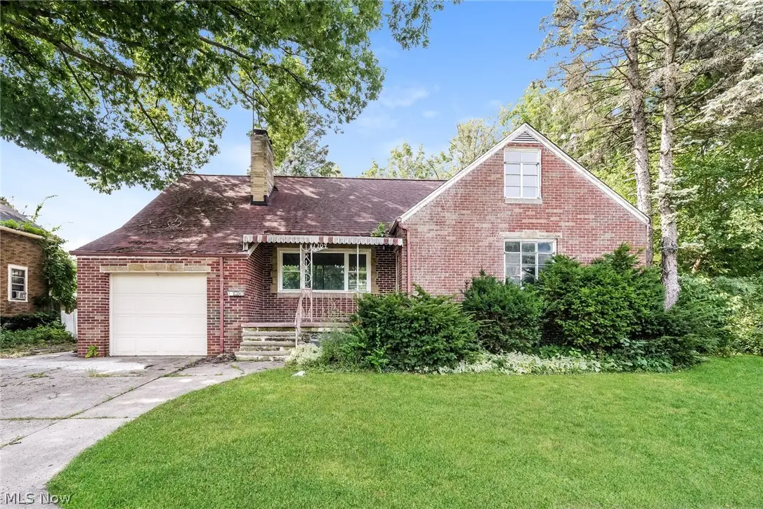 1709 W 22nd Street, Lorain, OH 44052 - #1
