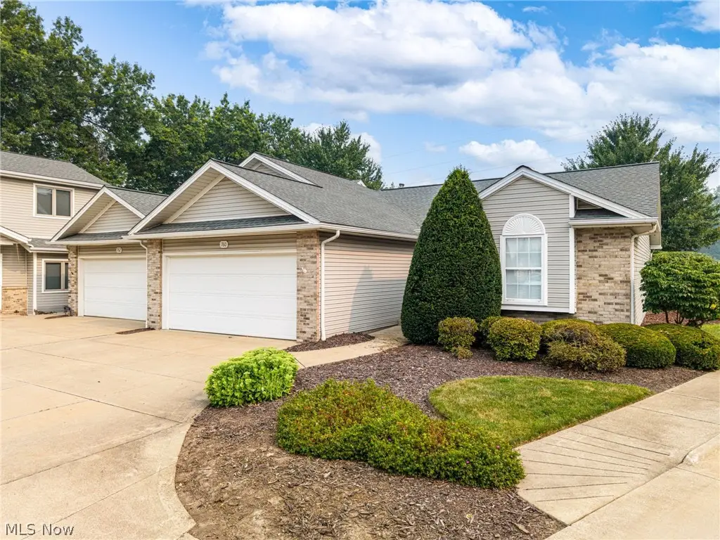 760 Renee Drive, Wadsworth, OH 44281 - #1