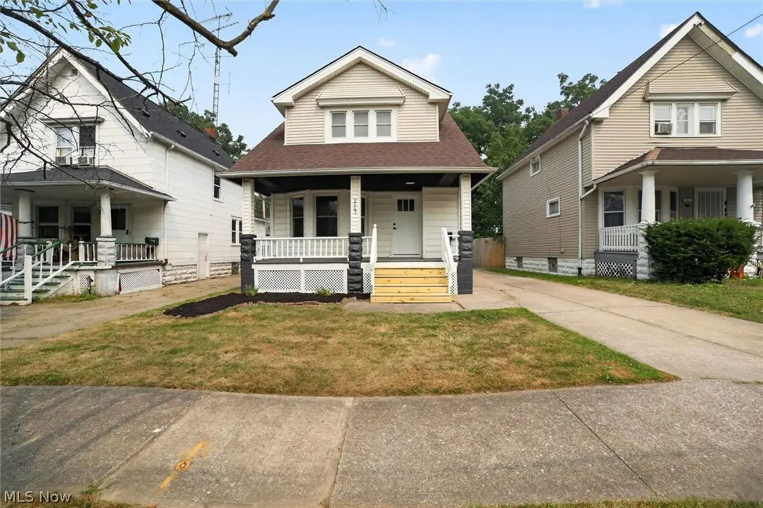 3063 W 103rd Street, Cleveland, OH 44111 - #1
