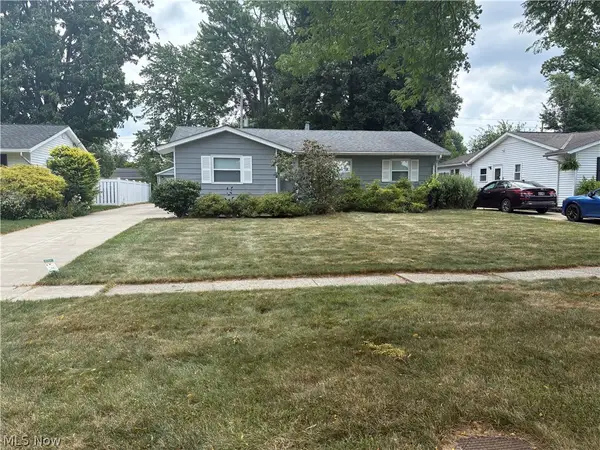 448 Chestnut Drive, Berea, OH 44017