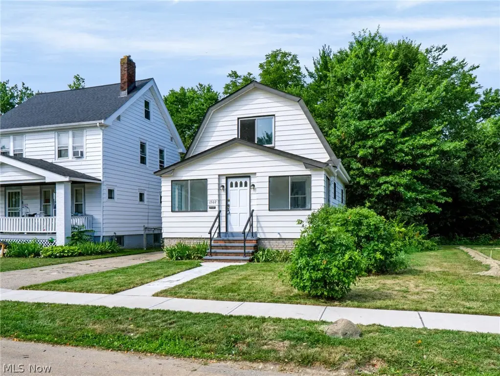 1502 E 172nd Street, Cleveland, OH 44110 - #1