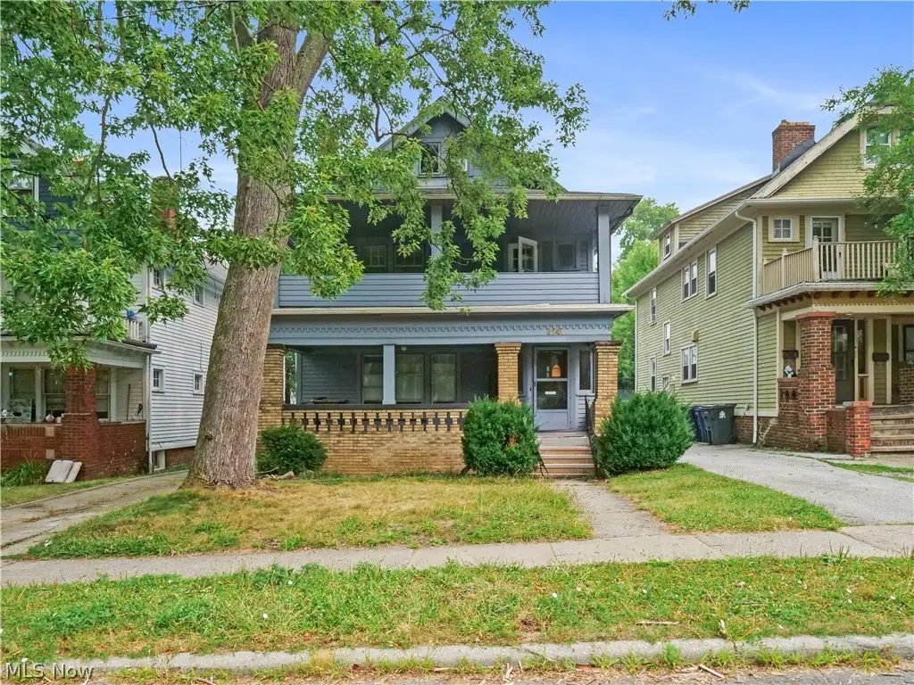 3141 Kensington Road, Cleveland Heights, OH 44118 - #1