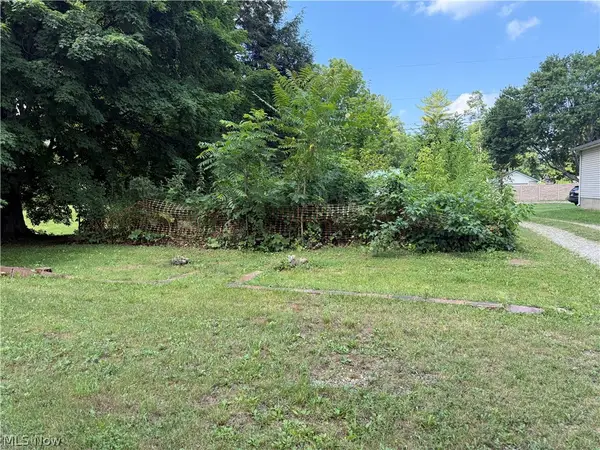 25639 Township Road 8, Warsaw, OH 43844
