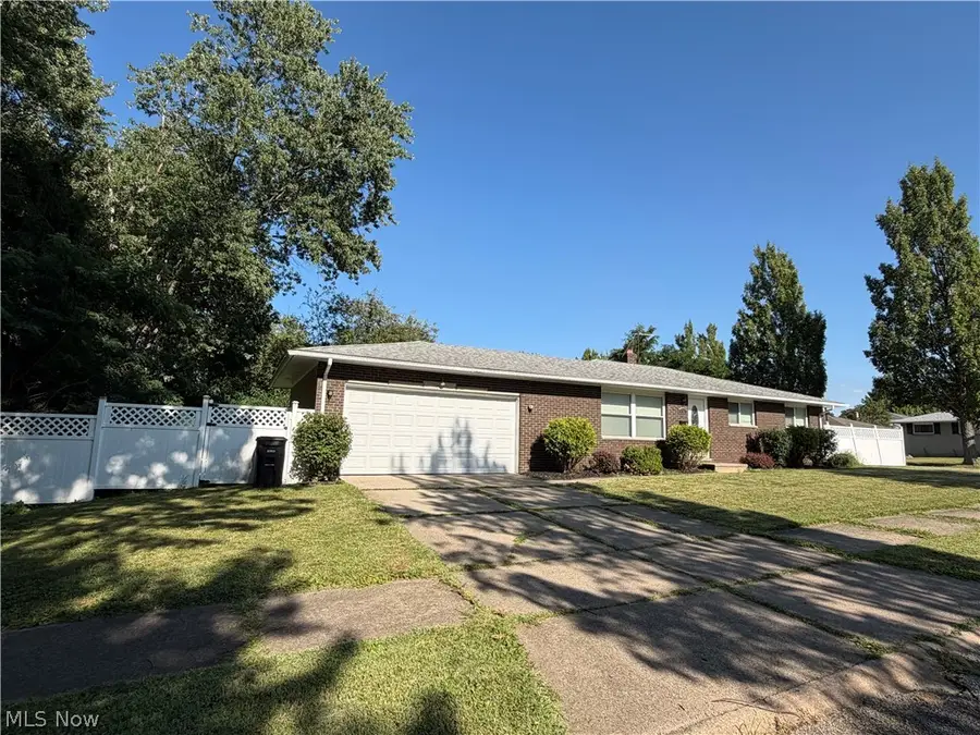 4725 Eric Avenue, Cleveland, OH 44109 - #2